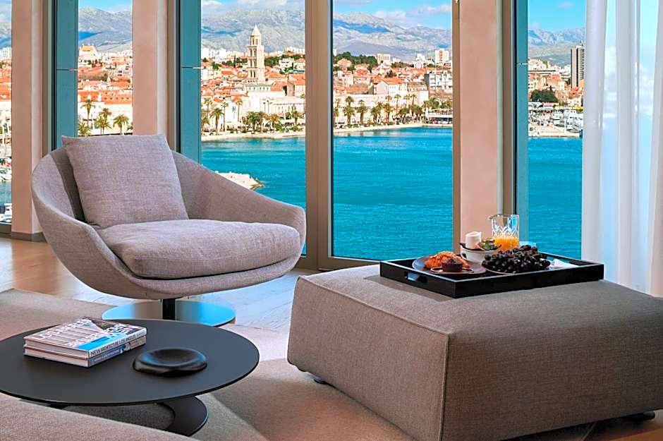 Hotel Ambasador