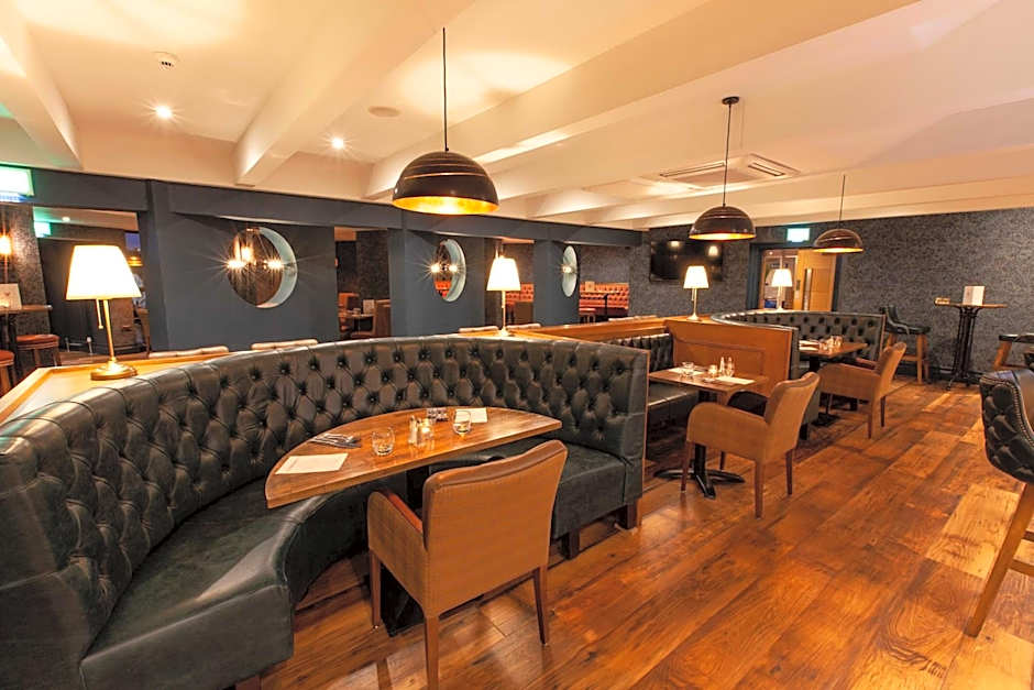 Best Western Plus White Horse Hotel