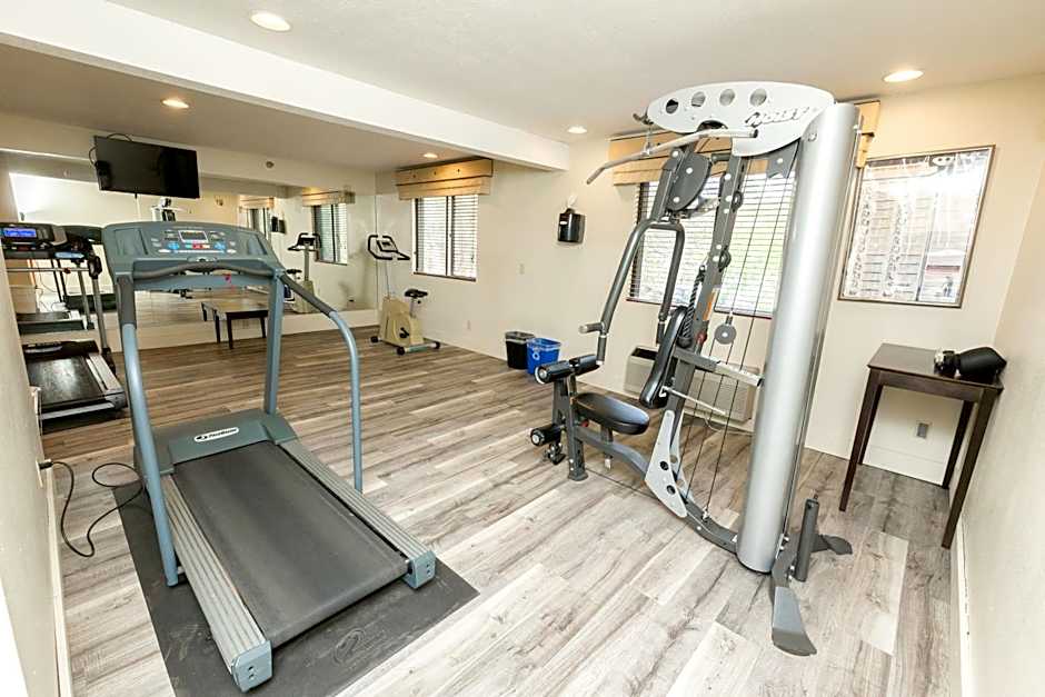 Quality Inn & Suites Marinette
