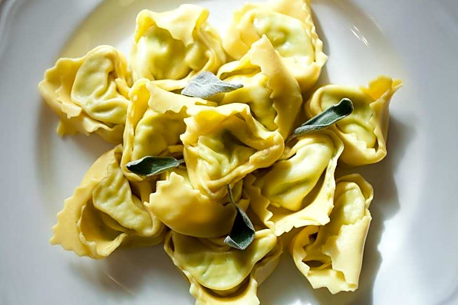 Hotel del Rio Srl - RISTORANTE e Azienda agricola