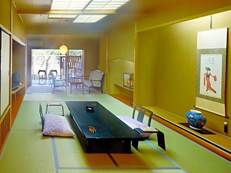 Japanese-Style Superior Room
