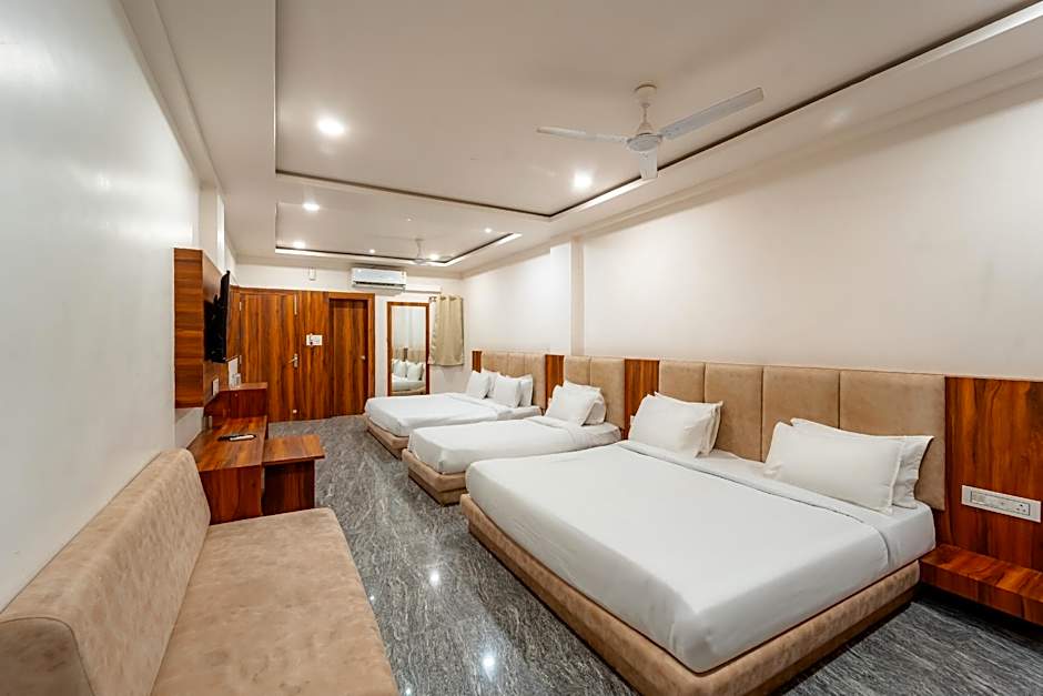Hotel Anand
