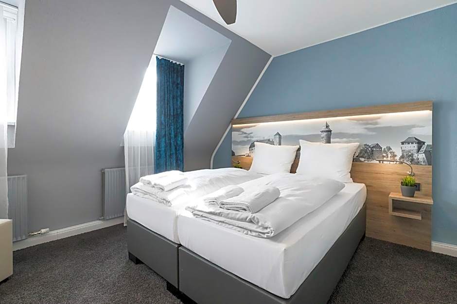 Riverview Apartments by dasPaul