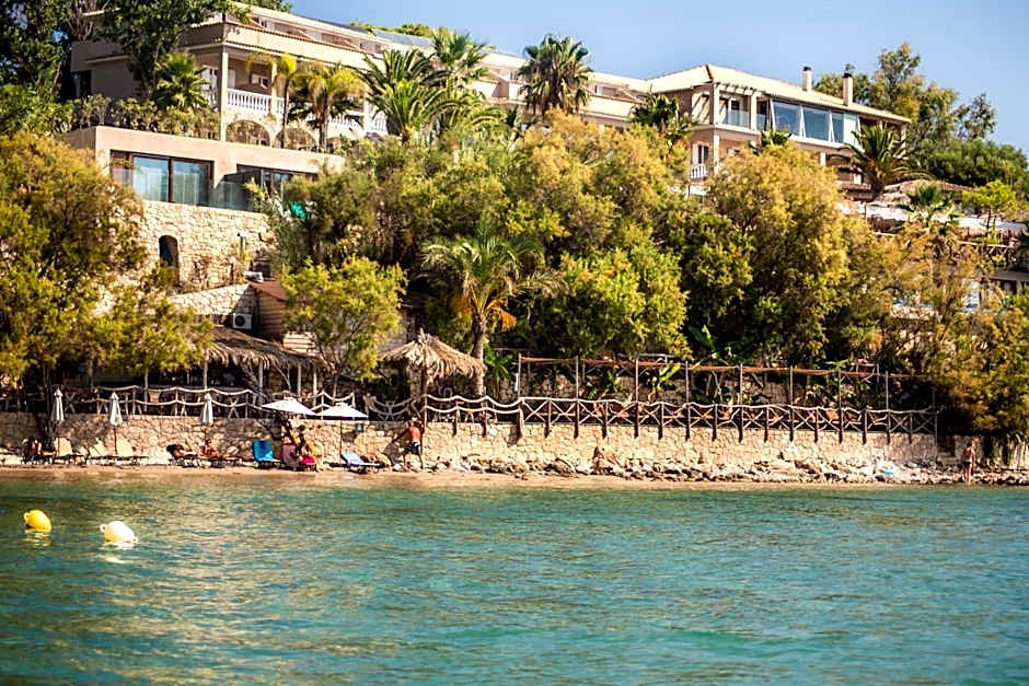 Gloria Maris Hotel Suites and Villas