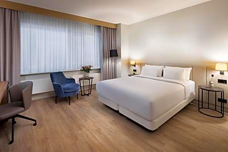 Standard Double or Twin Room with Extra bed (2 Adults + 1 Child)