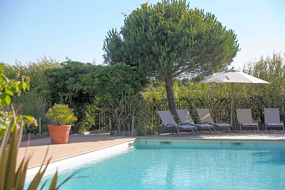 Eco-Domaine La Fontaine - HOTEL-SPA - 300 m Plage de la Fontaine aux Bretons