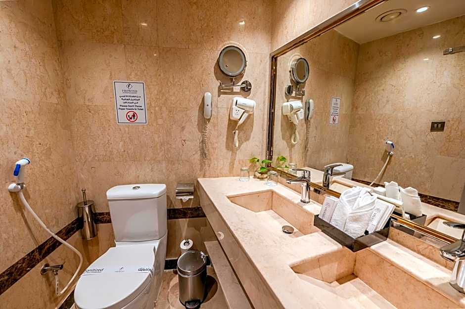 Frontel Al Harithia Hotel