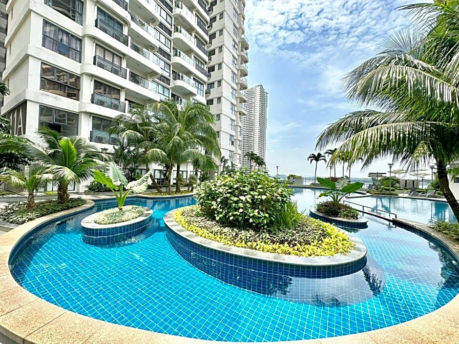 Sea View Country Garden Danga bay by Neo Suites