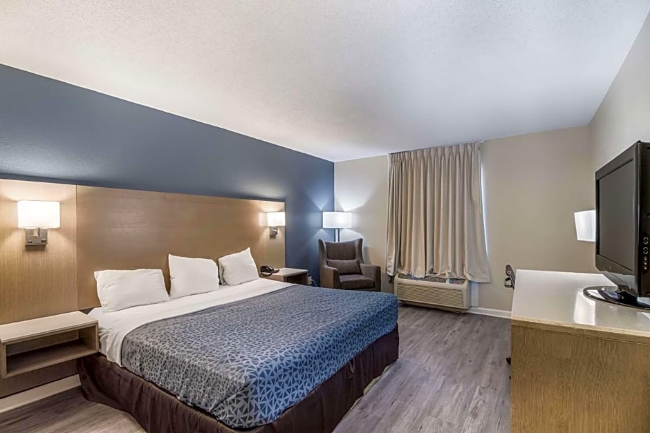 Econo Lodge Cherry Point