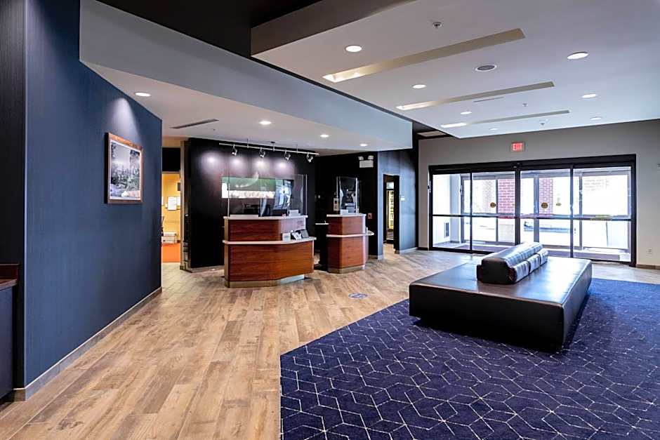Courtyard by Marriott Cincinnati Midtown/Rookwood