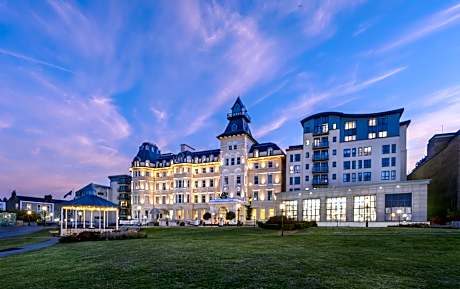 Royal Marine Hotel