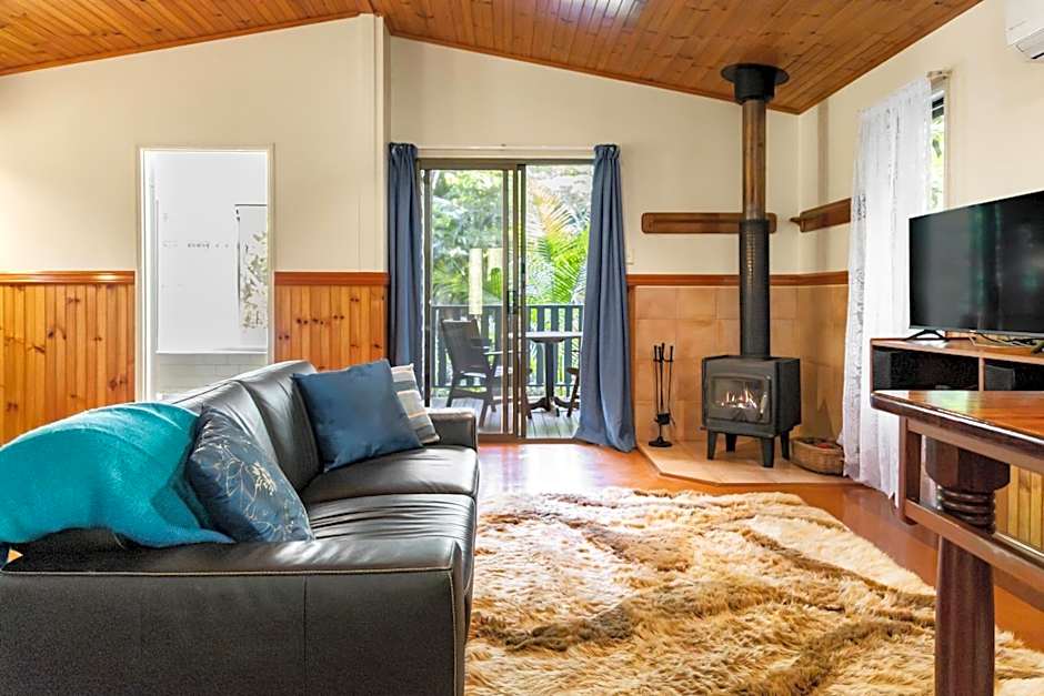 Montville Country Cabins