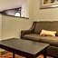 Comfort Inn & Suites LaGuardia Airport