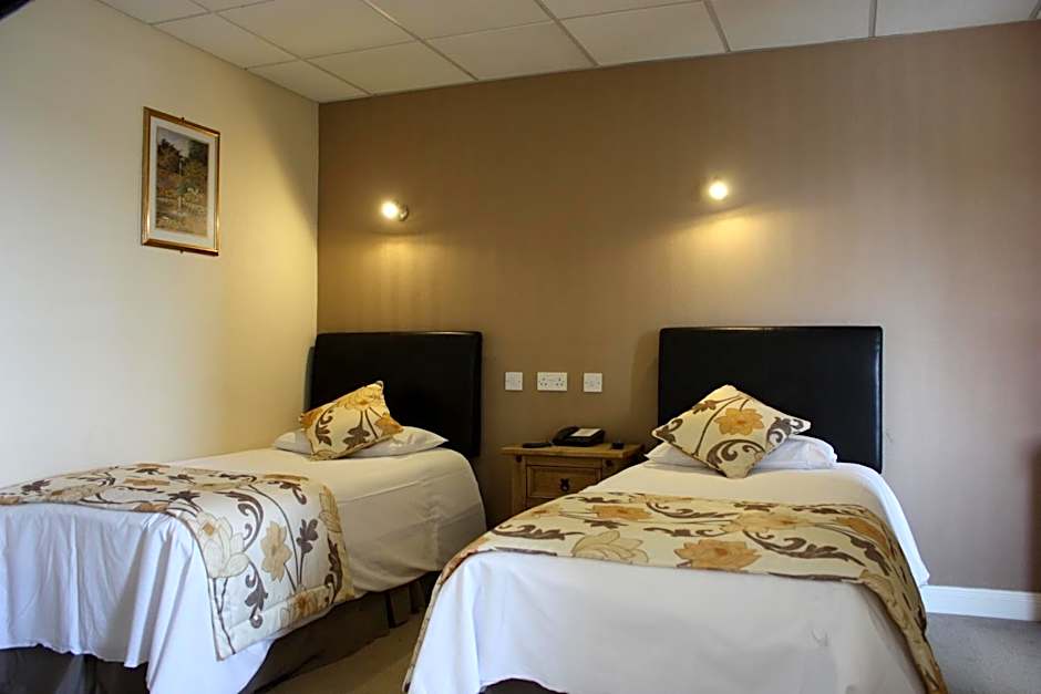 Oliver Cromwell Hotel