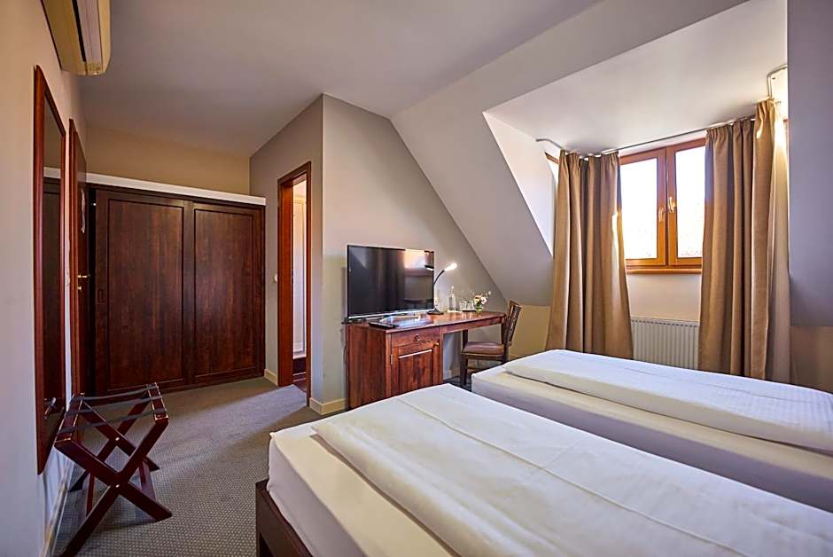 Pension & Restaurant PATRIOT Trnava