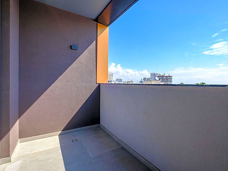 Mercure Larnaca City