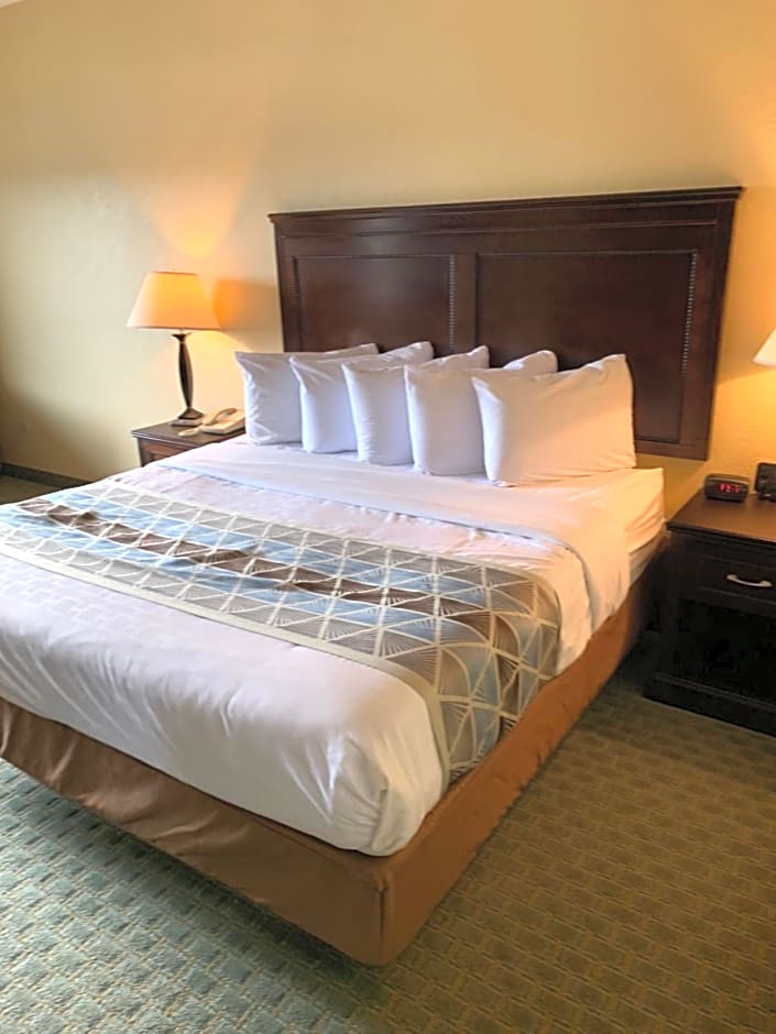 Ambassador Inn & Suites