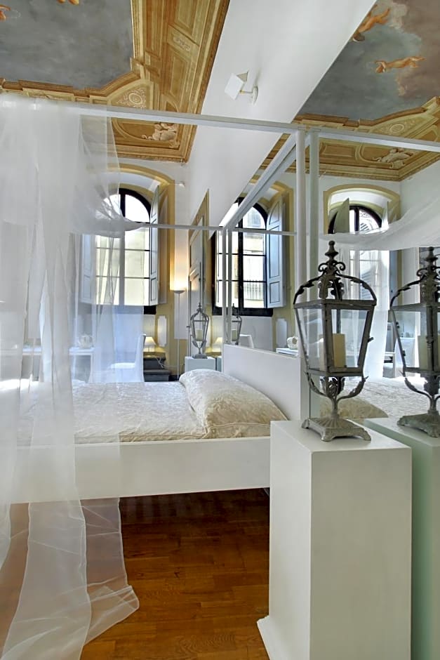 Palazzo Tolomei - Residenza D'Epoca