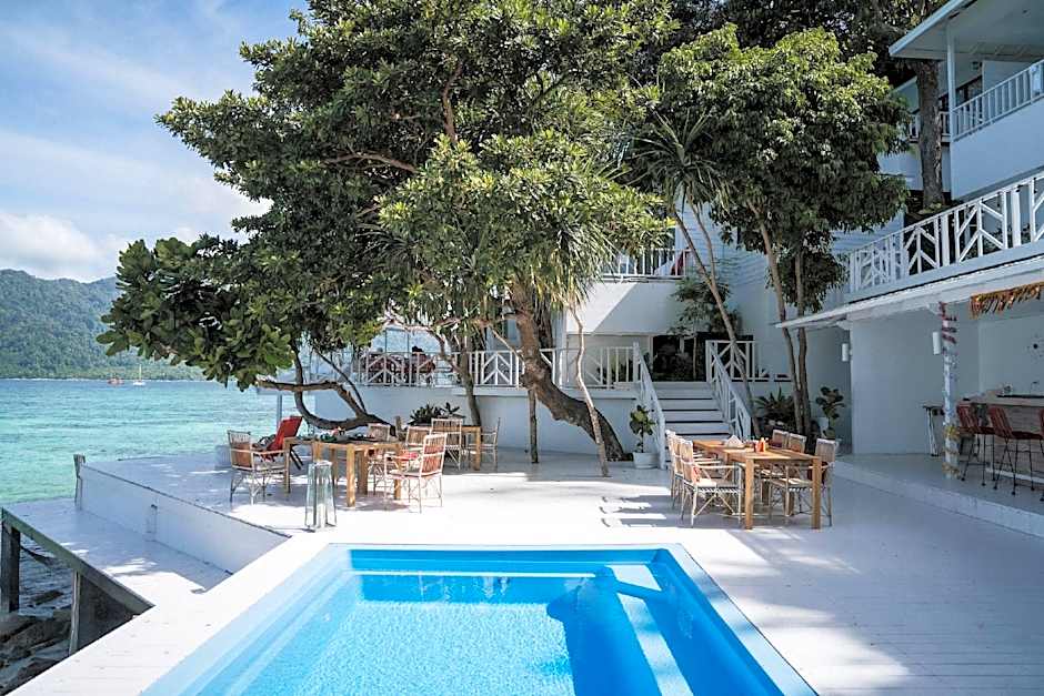Casa De Lipe Pool Villa