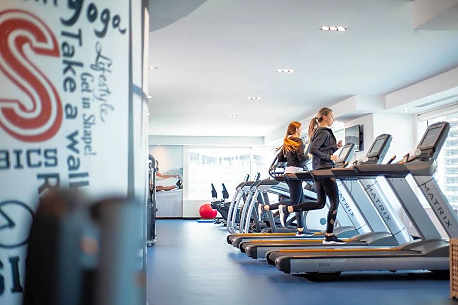 Centara West Bay Hotel & Residences Doha