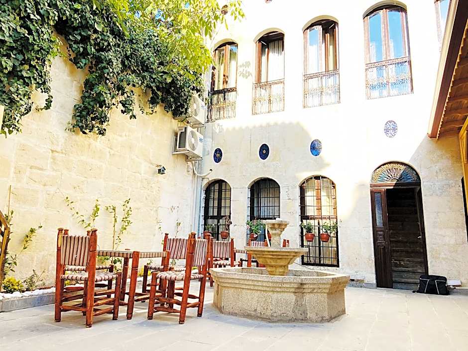 Dostlar Konagi Butik Otel