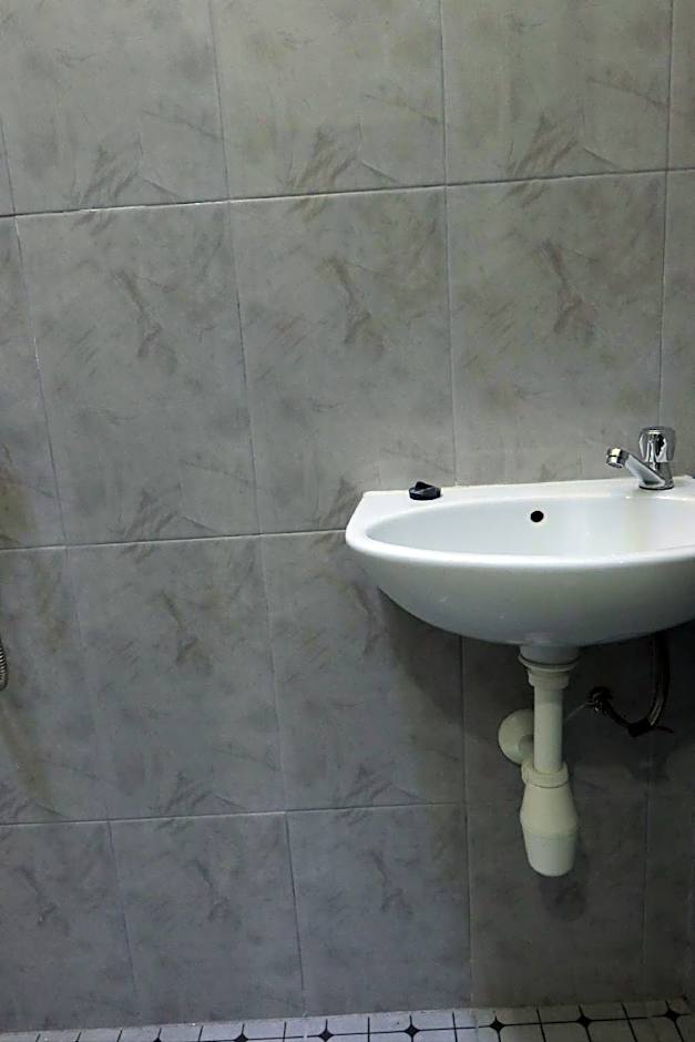 SPOT ON 93189 Rumah Berkah Syariah