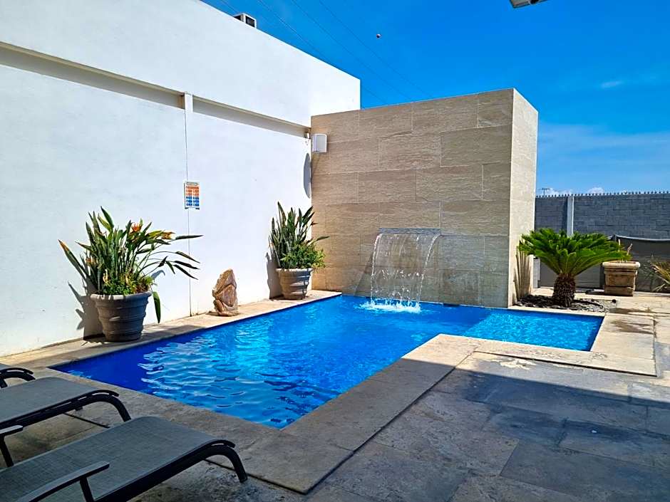 Bluu Hotel Aeropuerto Monclova-Frontera