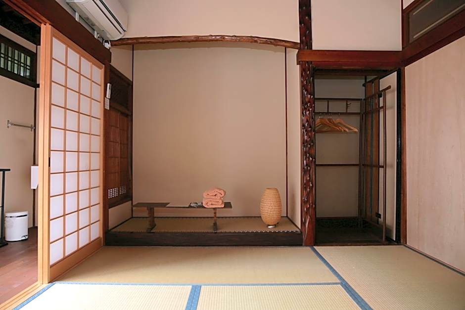 Yuzan Guesthouse
