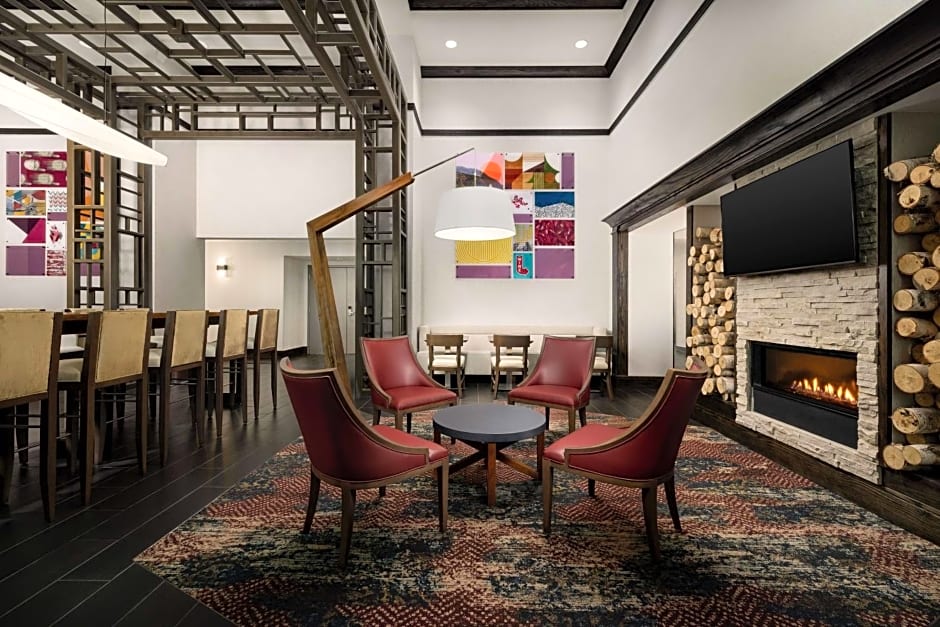 Hampton Inn By Hilton and Suites Napa
