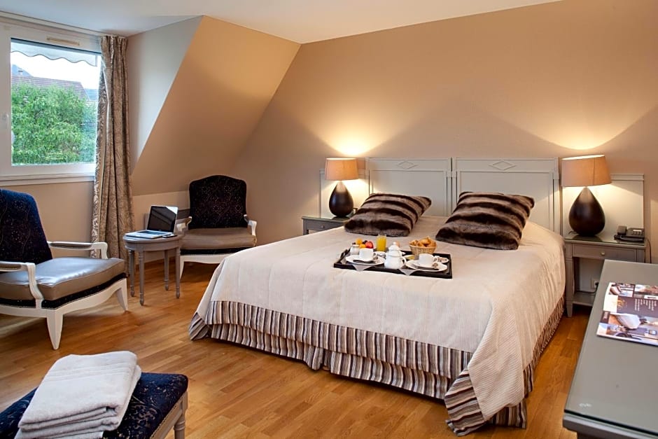 Logis Hotel Le Parc & Spa