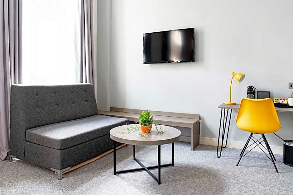 Heeton Concept Hotel - Kensington London