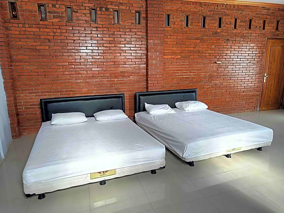 Jogo Segoro Homestay Mitra RedDoorz near Pantai Sundak Gunungkidul