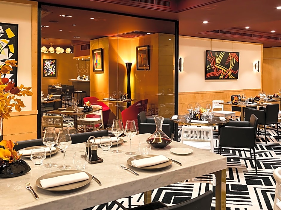 Warwick Paris (Former Warwick Champs-Elysees)