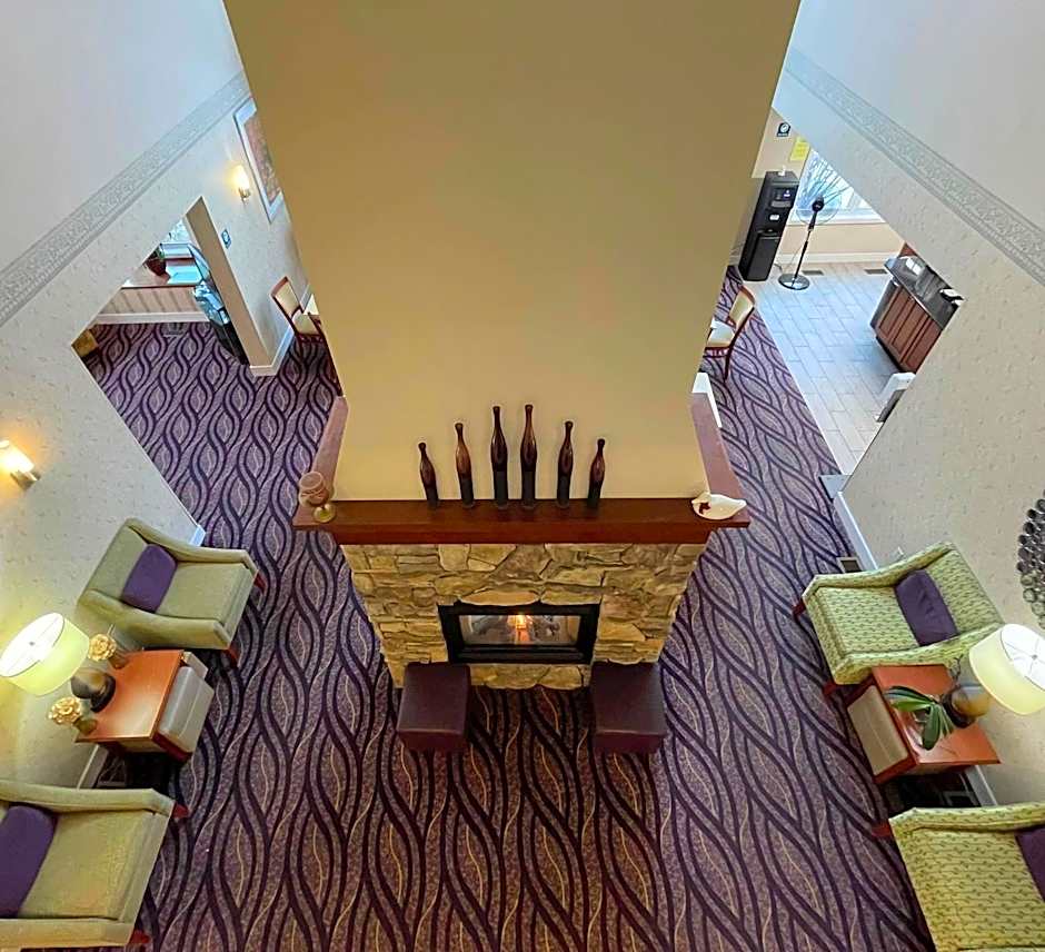 Smart Suites, an Ascend Collection Hotel