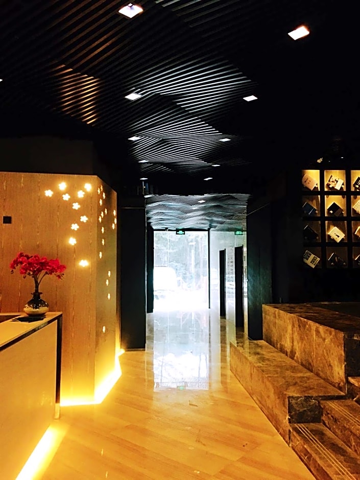 Lifu Hotel Wan Ke Li Jiang Tai Road Metro Station Branch – Guangzhou (Canton), IA
