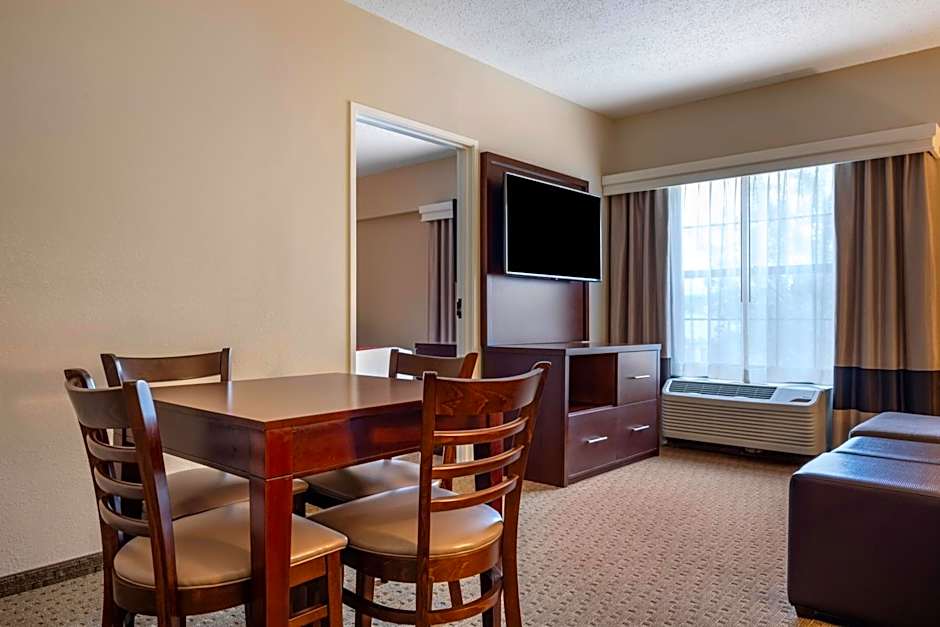 Comfort Suites State College near Penn State