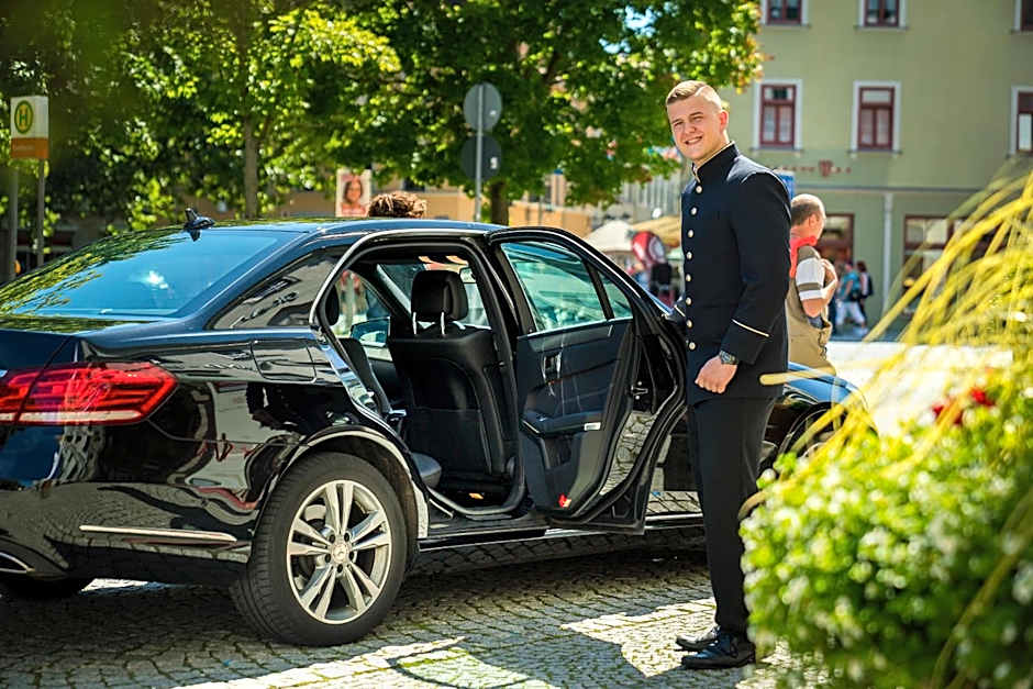 Best Western Premier Grand Hotel Russischer Hof