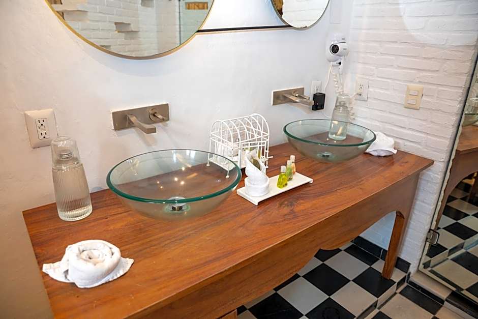 Del Carmen Concept Hotel
