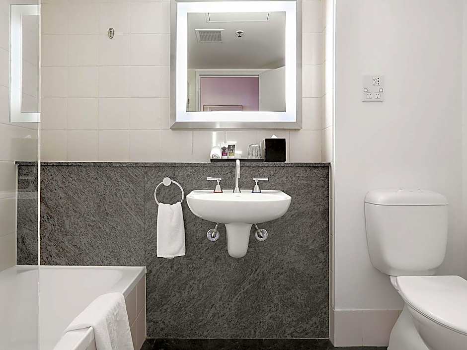 Mercure Sydney