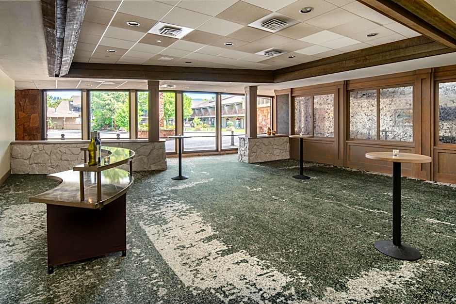 Edgewater Missoula, Tapestry Collection by Hilton