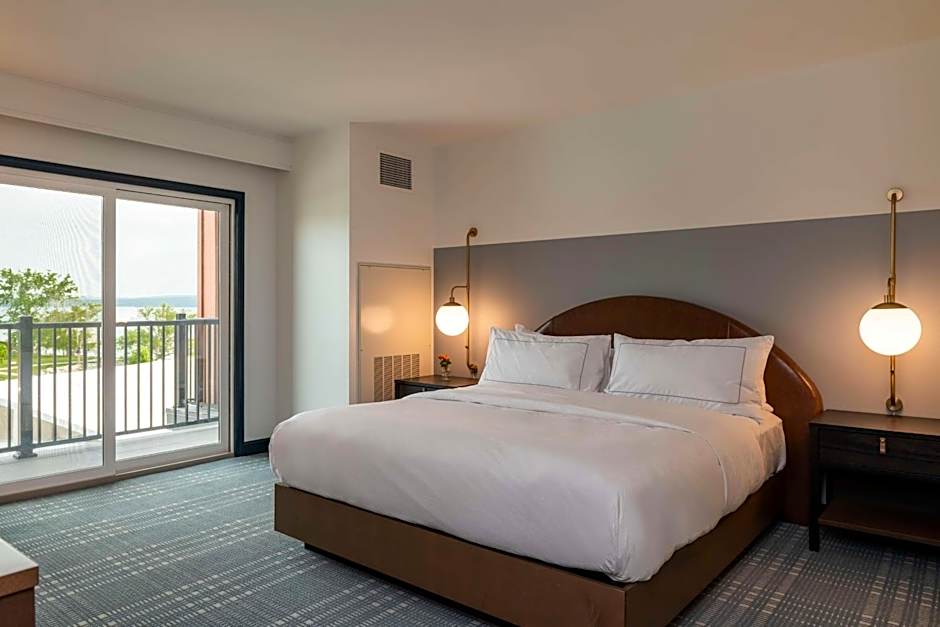 Hotel Canandaigua, Tapestry Collection by Hilton