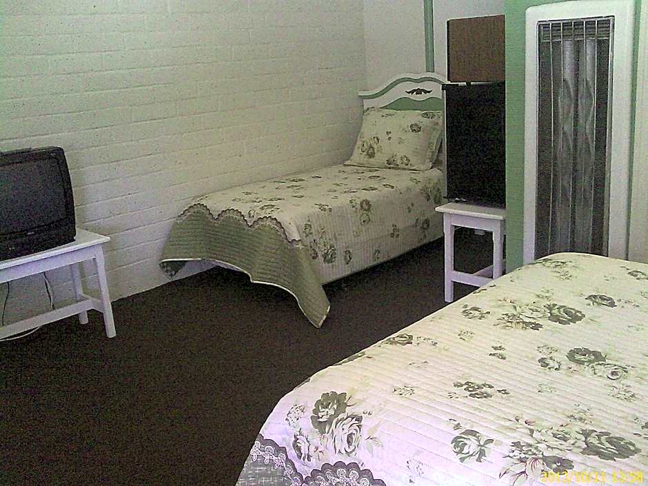 Ranch Motel