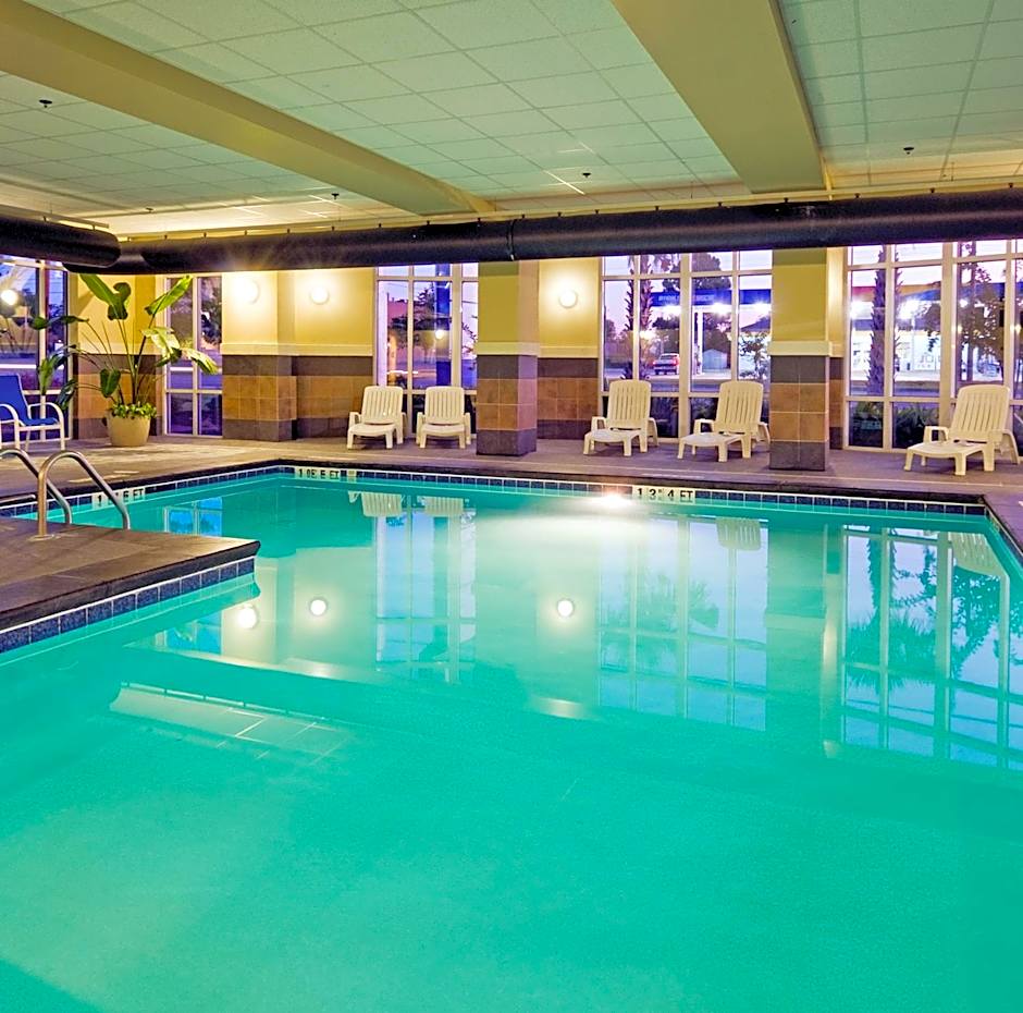Holiday Inn Express Hotel & Suites Columbia-Fort Jackson By IHG