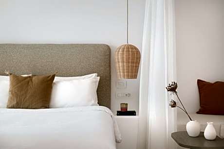 Suite with Individual Pool