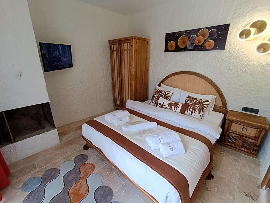 Aura Village Alacatı