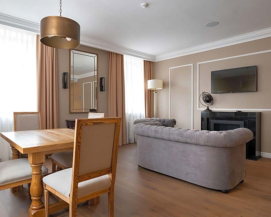 Best Western Plus Market Square Lviv