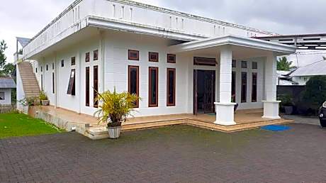 Hotel O Leheran Homestay Near CHR FARM