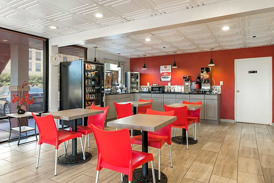 Econo Lodge - Conyers