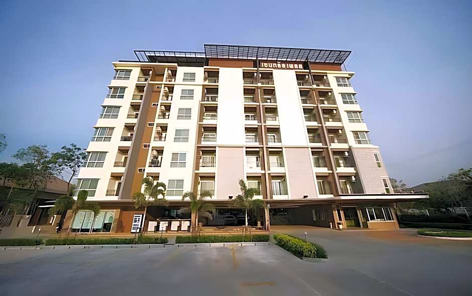 Central Place Serviced Apartment