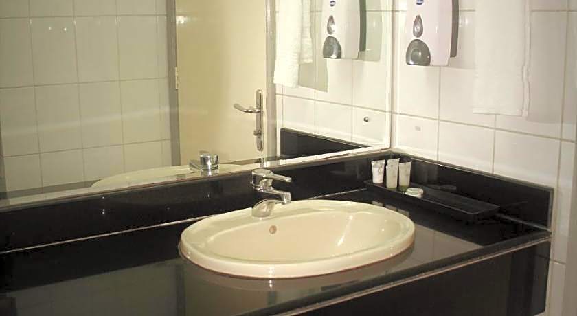 Sky Hotel Apartments